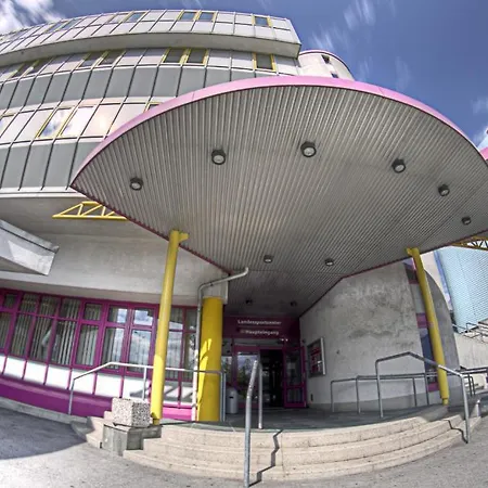 Szálloda Olympiaworld-landessportzentrum